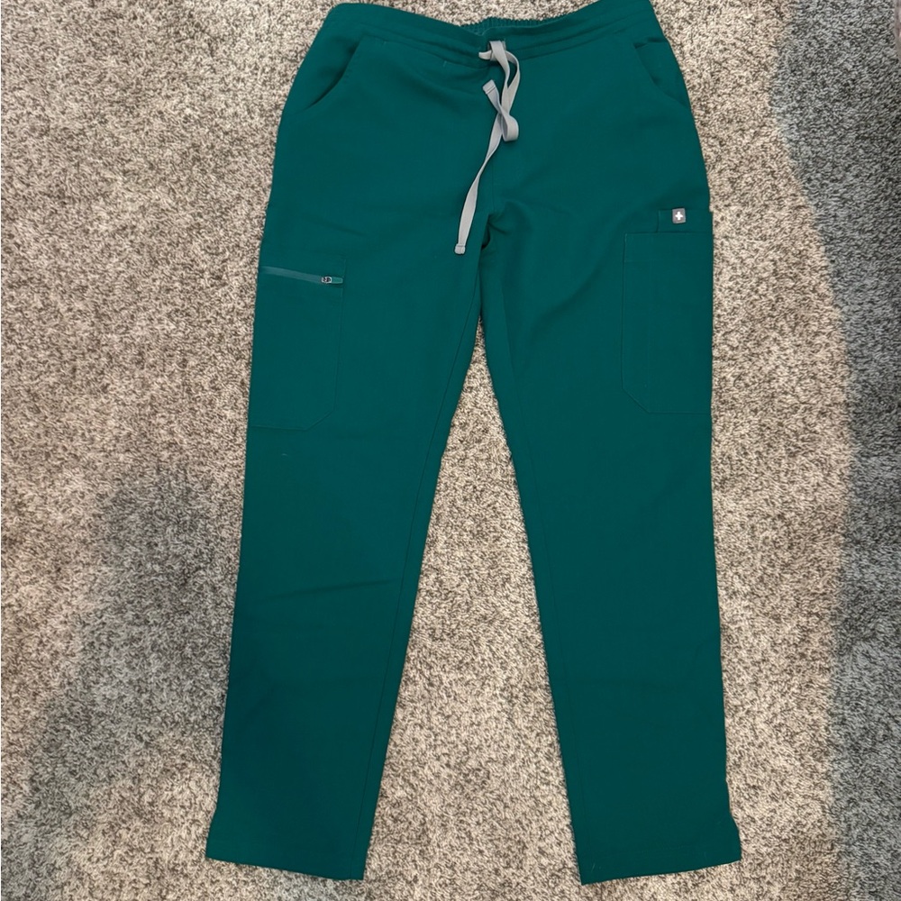 women's Hunter Green Yola - Petite Skinny Scrub Pants - XS
